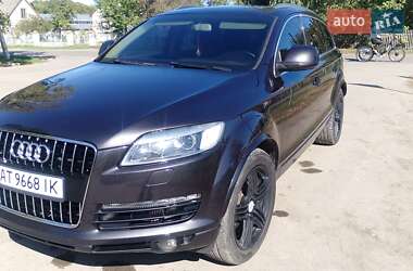 Позашляховик / Кросовер Audi Q7 2008 в 
