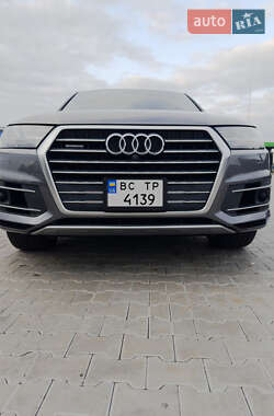 Внедорожник / Кроссовер Audi Q7 2018 в Стрые