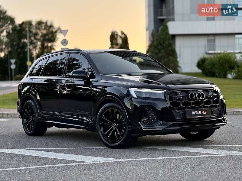 Внедорожник / Кроссовер Audi Q7 2025 в Киеве