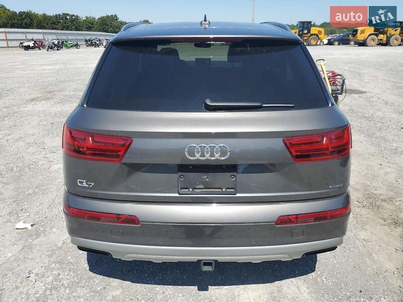 Позашляховик / Кросовер Audi Q7 2019 в Львові