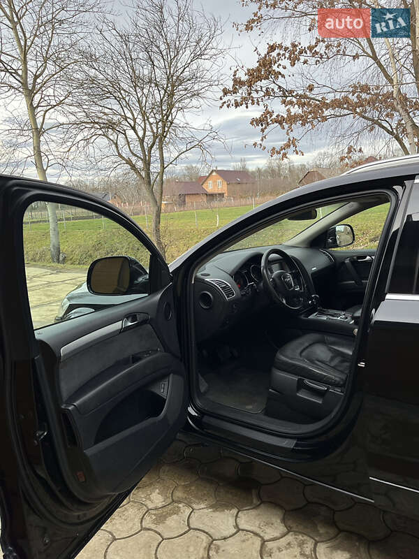 Внедорожник / Кроссовер Audi Q7 2008 в Сторожинце