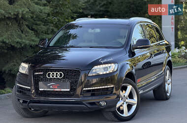 Позашляховик / Кросовер Audi Q7 2009 в 