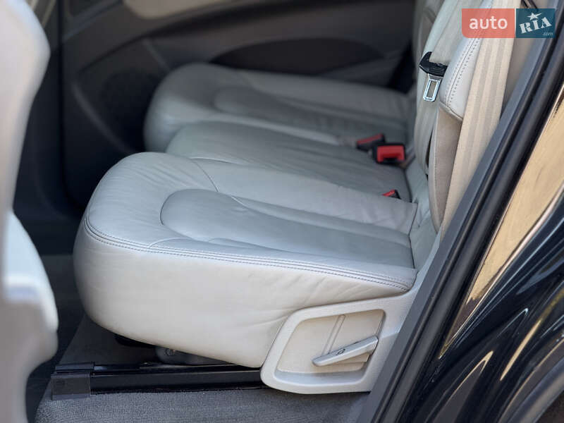 Внедорожник / Кроссовер Audi Q7 2009 в Тернополе