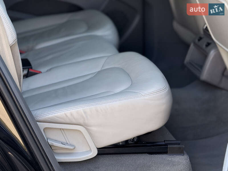 Внедорожник / Кроссовер Audi Q7 2009 в Тернополе