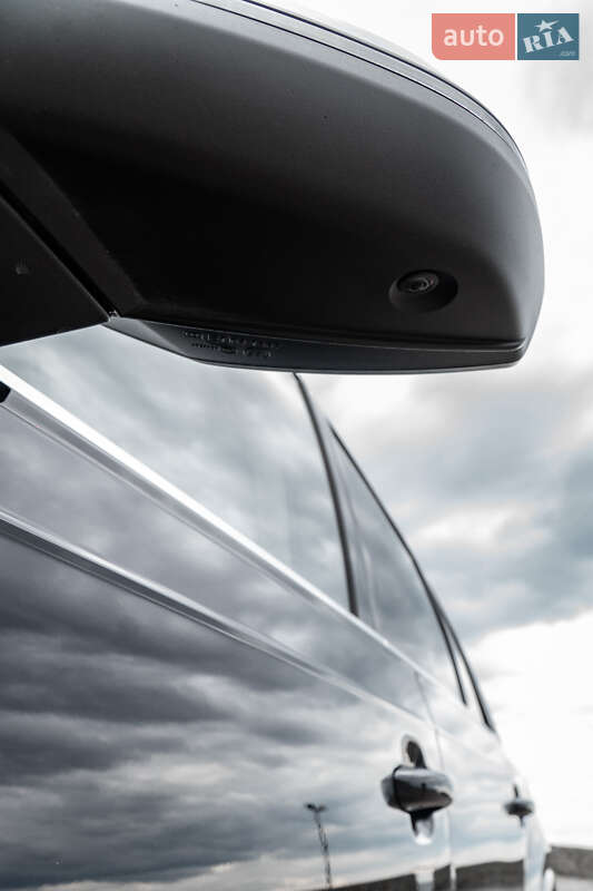 Позашляховик / Кросовер Audi Q7 2016 в Черкасах