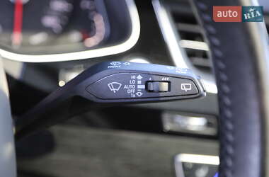 Внедорожник / Кроссовер Audi Q7 2016 в 