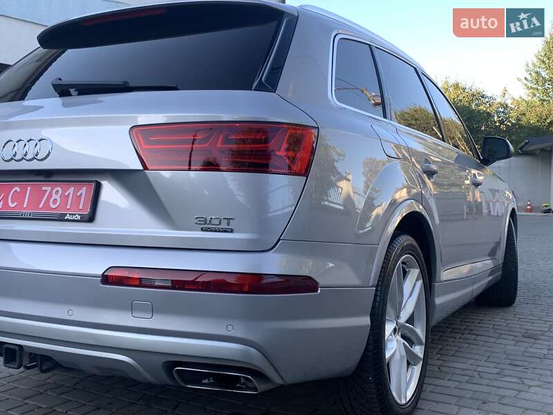 Позашляховик / Кросовер Audi Q7 2016 в Дрогобичі