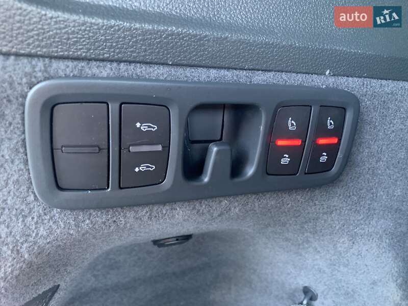 Позашляховик / Кросовер Audi Q7 2016 в Дрогобичі