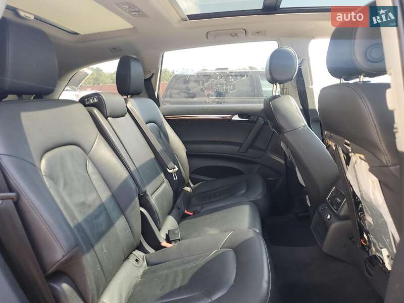 Внедорожник / Кроссовер Audi Q7 2015 в Виннице