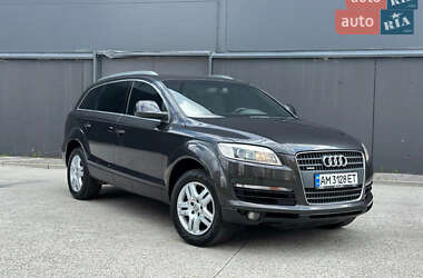Внедорожник / Кроссовер Audi Q7 2007 в Киеве