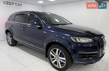 Внедорожник / Кроссовер Audi Q7 2013 в 