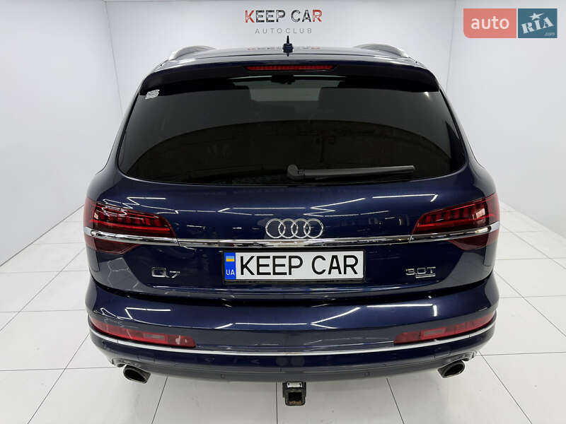 Позашляховик / Кросовер Audi Q7 2013 в Одесі