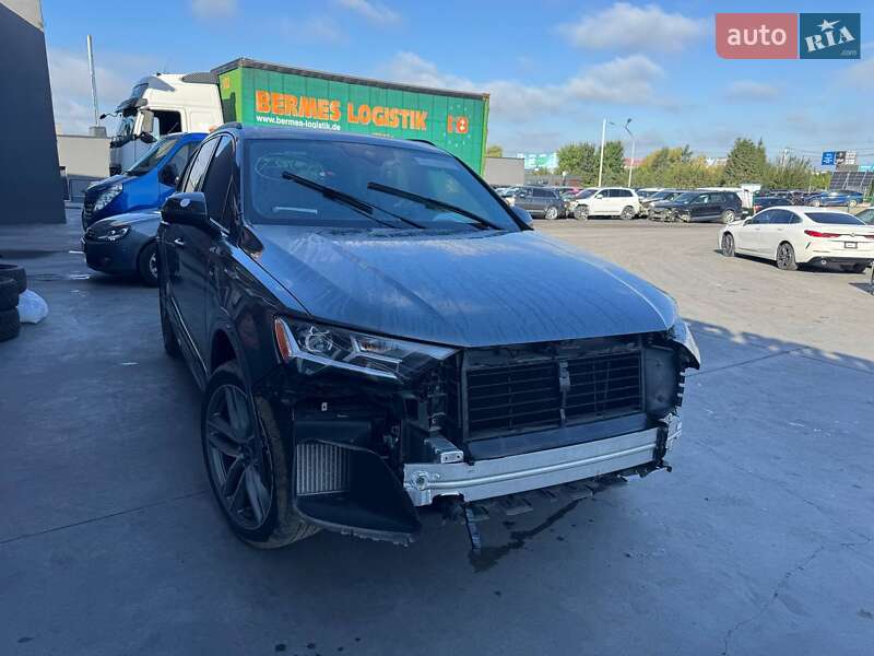 Audi Q7 2021
