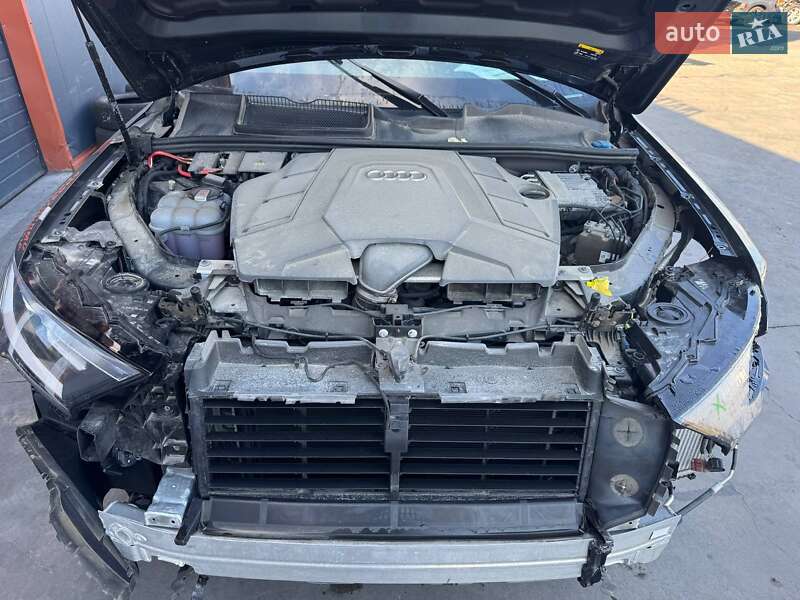 Позашляховик / Кросовер Audi Q7 2021 в Львові