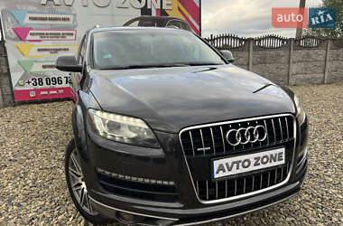 Позашляховик / Кросовер Audi Q7 2011 в 