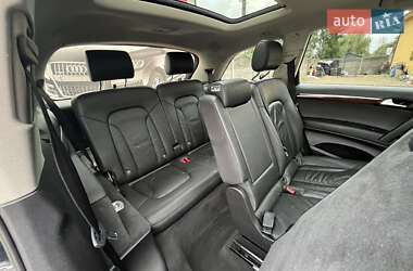 Позашляховик / Кросовер Audi Q7 2011 в 