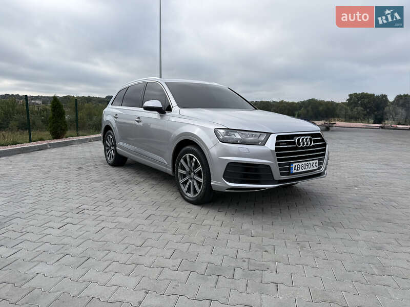 Внедорожник / Кроссовер Audi Q7 2017 в Виннице
