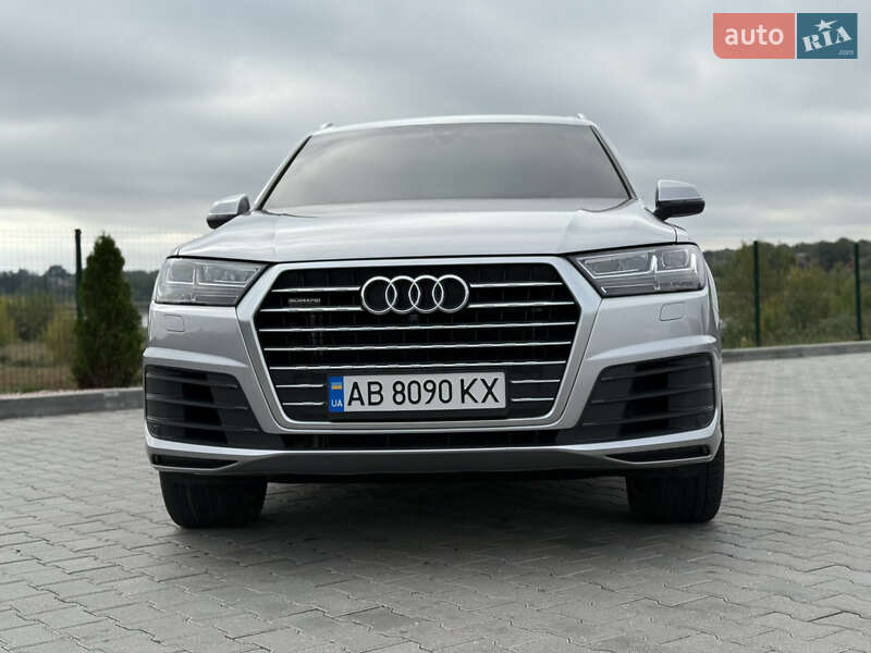 Внедорожник / Кроссовер Audi Q7 2017 в Виннице