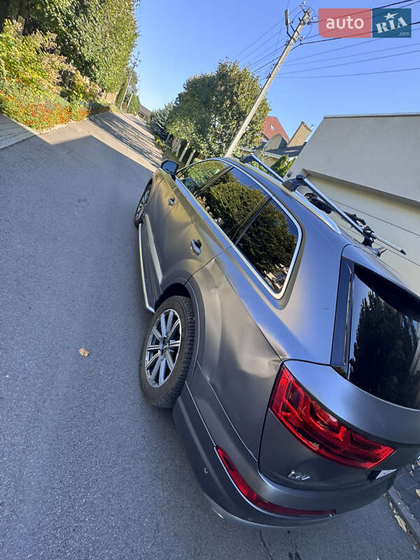 Внедорожник / Кроссовер Audi Q7 2019 в Киеве