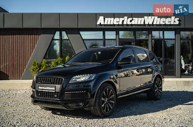 Позашляховик / Кросовер Audi Q7 2010 в 
