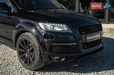 Позашляховик / Кросовер Audi Q7 2010 в 