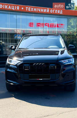 Позашляховик / Кросовер Audi Q7 2022 в Одесі