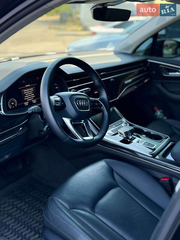 Позашляховик / Кросовер Audi Q7 2022 в Одесі фото 9 Позашляховик / Кросовер Audi Q7 2022 в Одесі