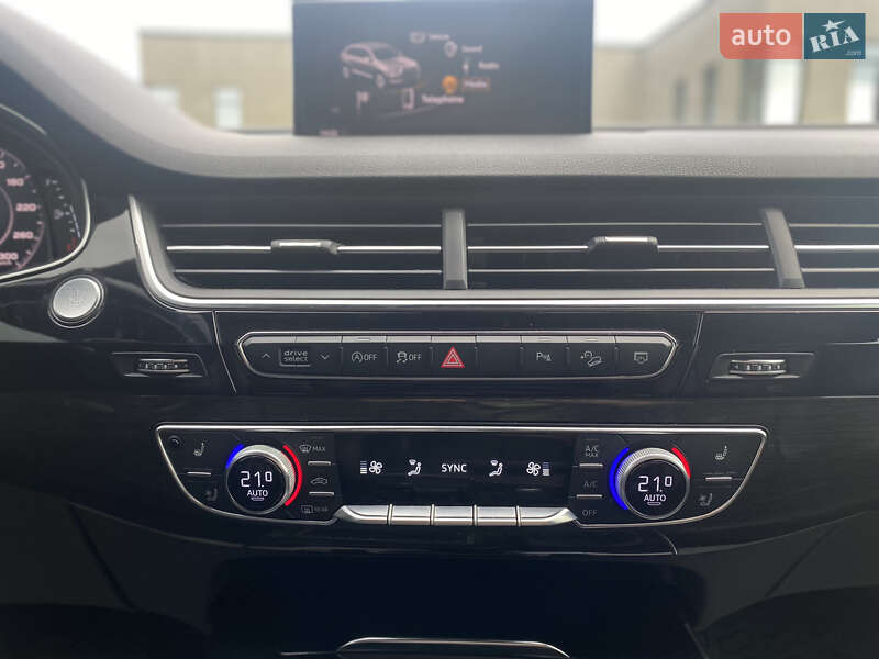 Внедорожник / Кроссовер Audi Q7 2018 в Луцке