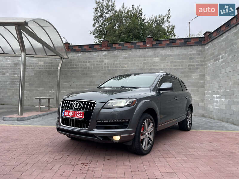Внедорожник / Кроссовер Audi Q7 2015 в Ровно