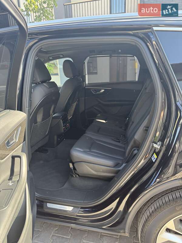 Внедорожник / Кроссовер Audi Q7 2020 в Ивано-Франковске фото 20 Внедорожник / Кроссовер Audi Q7 2020 в Ивано-Франковске