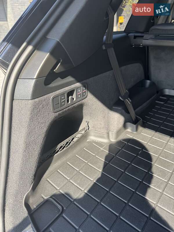 Внедорожник / Кроссовер Audi Q7 2020 в Ивано-Франковске фото 22 Внедорожник / Кроссовер Audi Q7 2020 в Ивано-Франковске