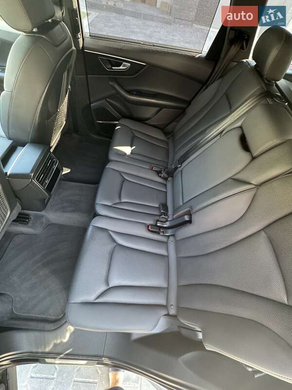 Внедорожник / Кроссовер Audi Q7 2020 в Ивано-Франковске фото 25 Внедорожник / Кроссовер Audi Q7 2020 в Ивано-Франковске