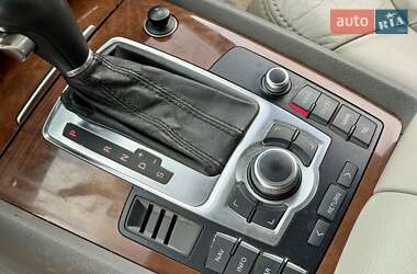 Внедорожник / Кроссовер Audi Q7 2006 в 