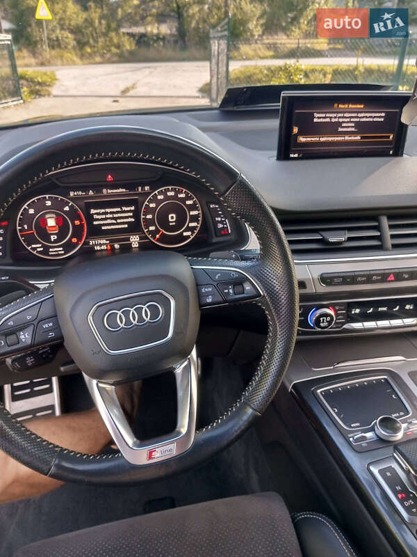 Позашляховик / Кросовер Audi Q7 2017 в Яремчі