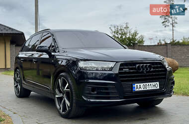 Внедорожник / Кроссовер Audi Q7 2017 в Житомире