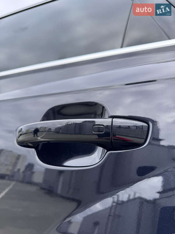 Внедорожник / Кроссовер Audi Q7 2019 в Киеве