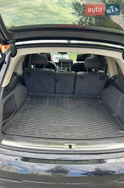 Позашляховик / Кросовер Audi Q7 2007 в 