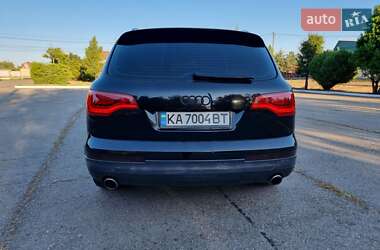Внедорожник / Кроссовер Audi Q7 2006 в 