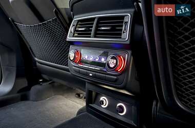 Внедорожник / Кроссовер Audi Q7 2019 в 