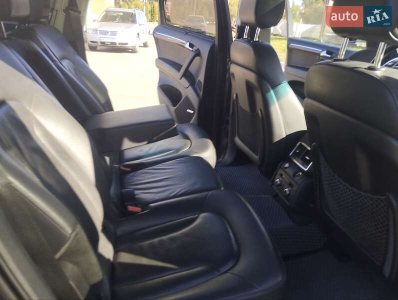 Позашляховик / Кросовер Audi Q7 2013 в Сумах