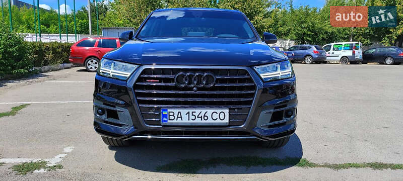 Позашляховик / Кросовер Audi Q7 2016 в Кропивницькому