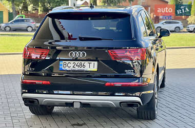 Внедорожник / Кроссовер Audi Q7 2018 в 
