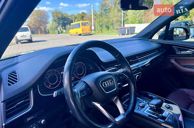 Внедорожник / Кроссовер Audi Q7 2018 в 
