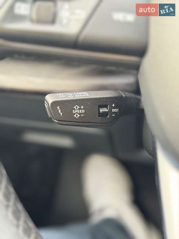 Позашляховик / Кросовер Audi Q7 2021 в Києві