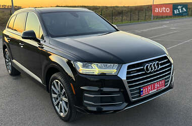 Позашляховик / Кросовер Audi Q7 2016 в 