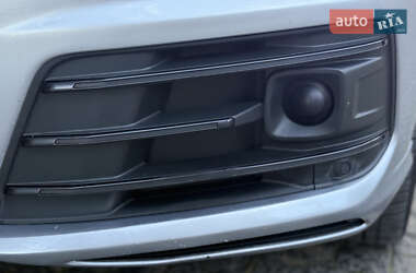 Внедорожник / Кроссовер Audi Q7 2016 в 
