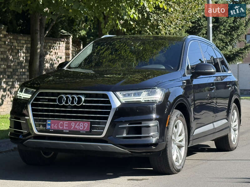 Внедорожник / Кроссовер Audi Q7 2017 в Киеве