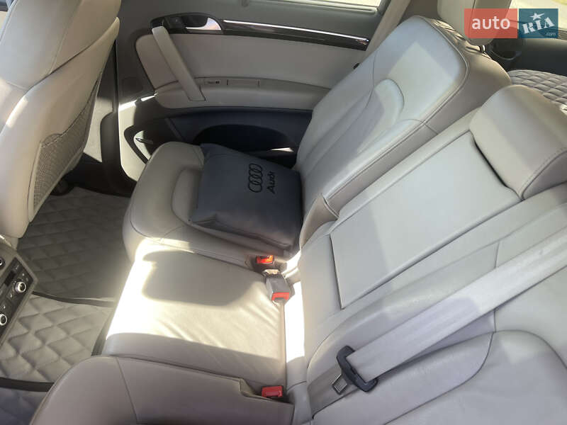Внедорожник / Кроссовер Audi Q7 2012 в Харькове фото 8 Внедорожник / Кроссовер Audi Q7 2012 в Харькове
