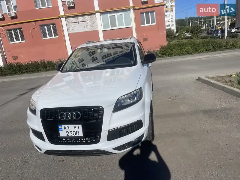 Audi Q7 2012