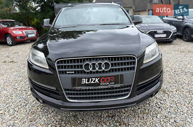Внедорожник / Кроссовер Audi Q7 2006 в 